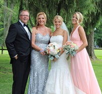 George_with_his_wife_and_daughters