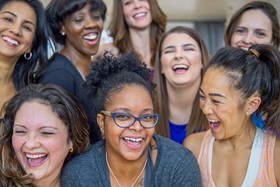 Group_of_happy_women